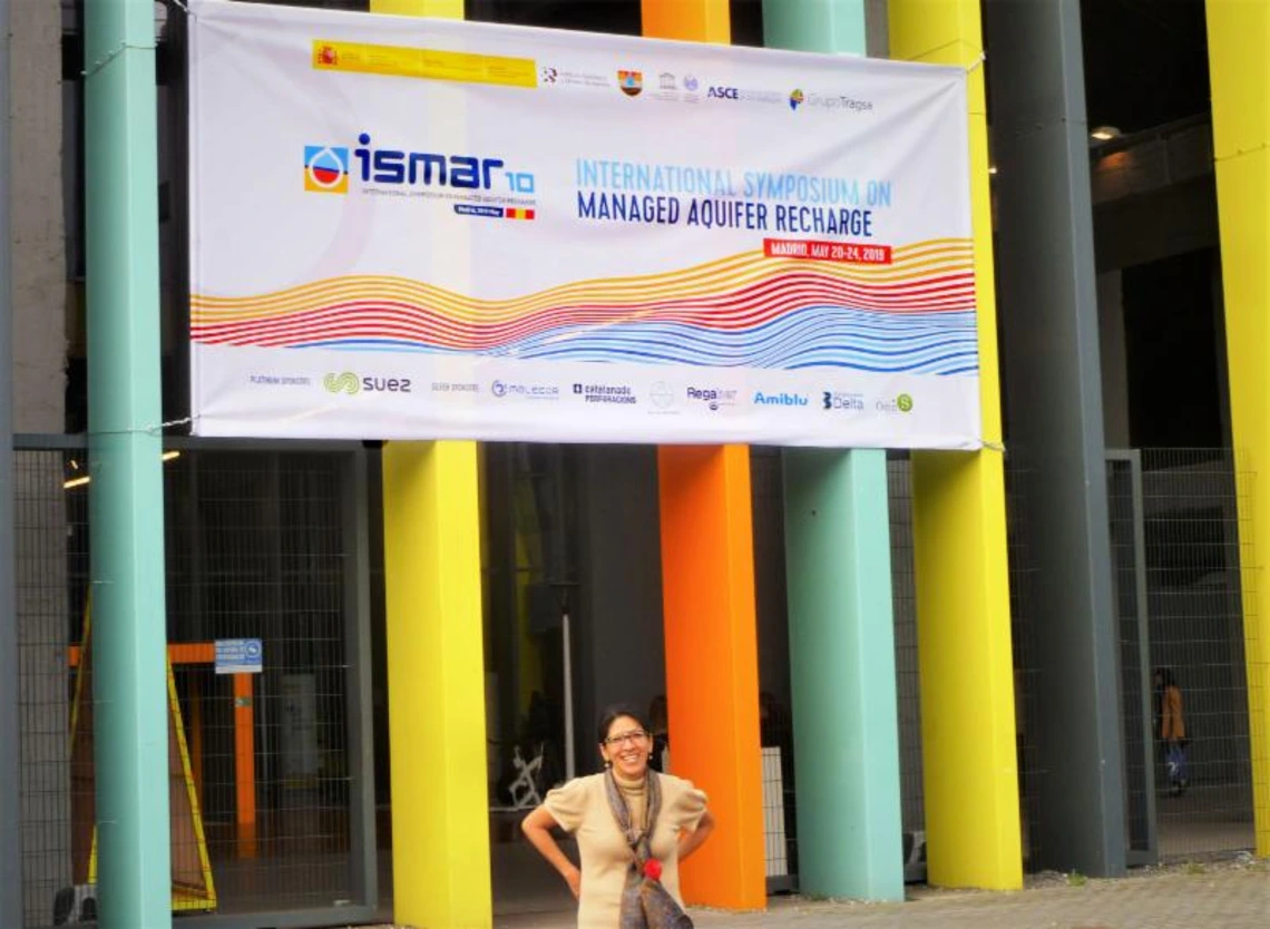 Mary Belle Cruz Ayala at ISMAR10 Mary Belle Cruz Ayala at ISMAR10