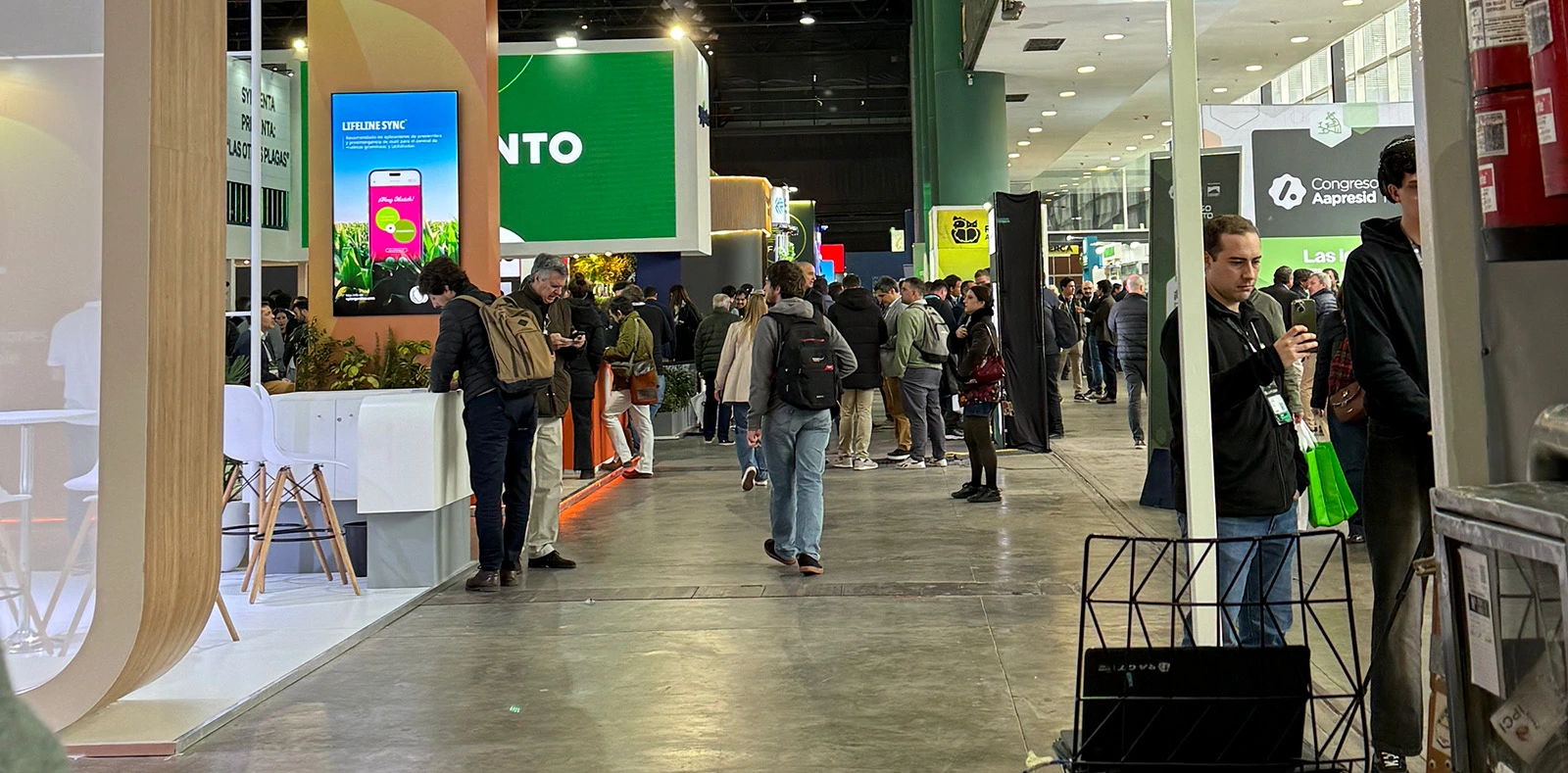 Exhibition Hall at the Aapresid Congress.